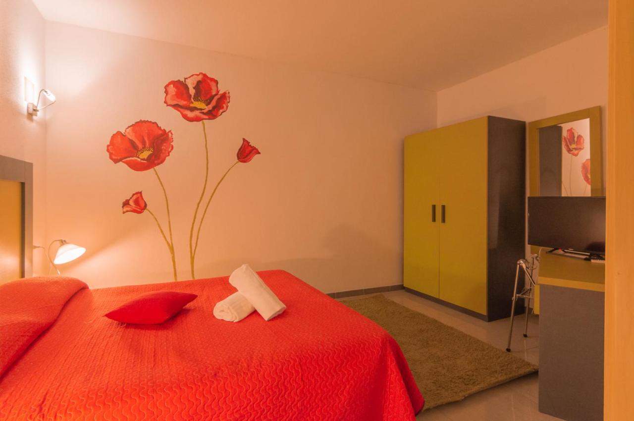 Delta Rooms Olbia Exterior foto