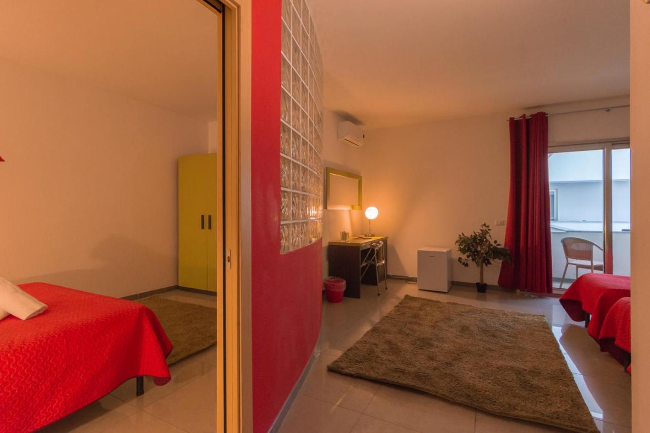Delta Rooms Olbia Exterior foto